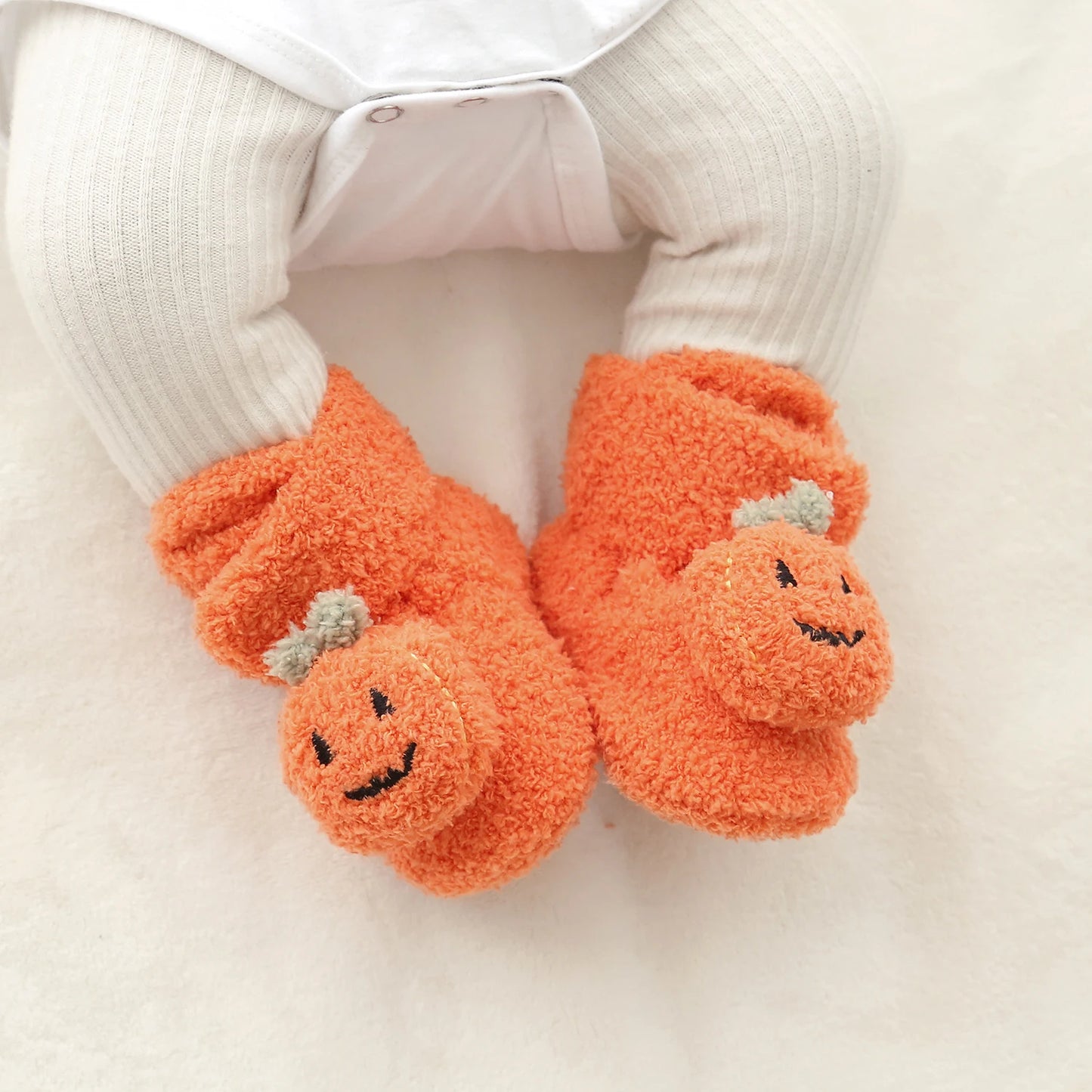 Baby Halloween Pumpkin Booties Infant Newborn Sock Shoes Winter Crib Shoes First Walkers Prewalkers